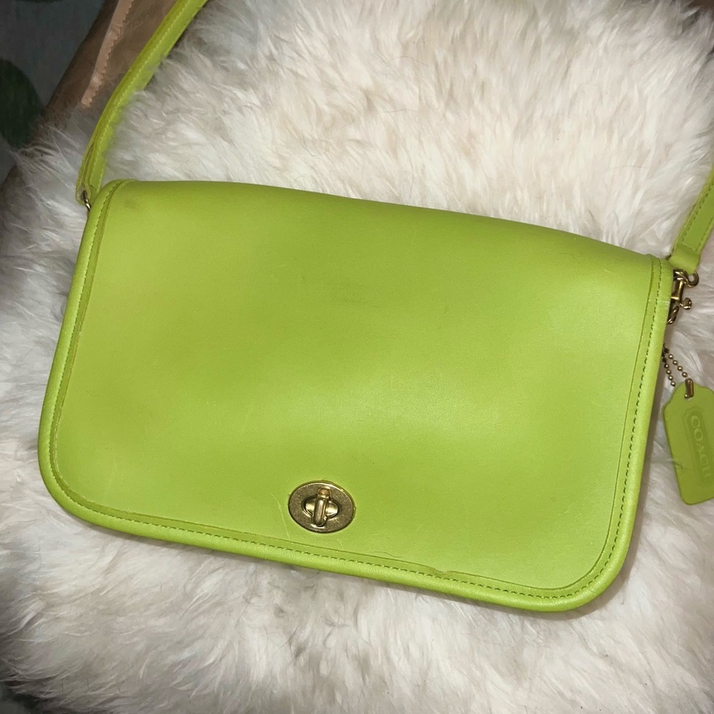 SOLD Vintage Coach Penny Pocket 90s Lime Green Leather Bag